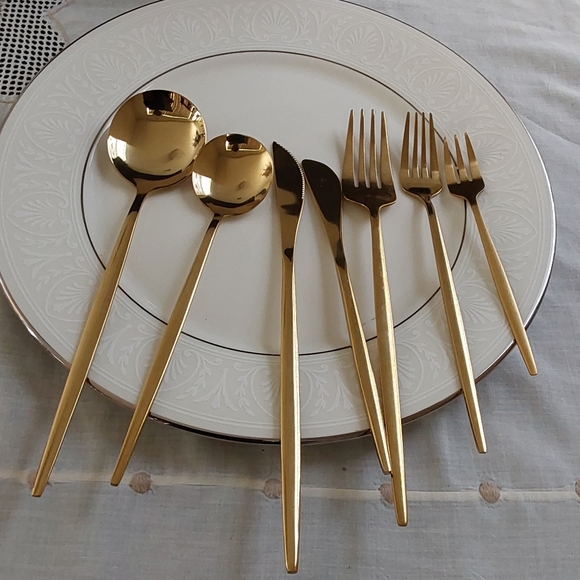 Elegant 7 Pcs  Luxury Inspired Gold Cutlery  Flatware Set - Picture 8 of 8